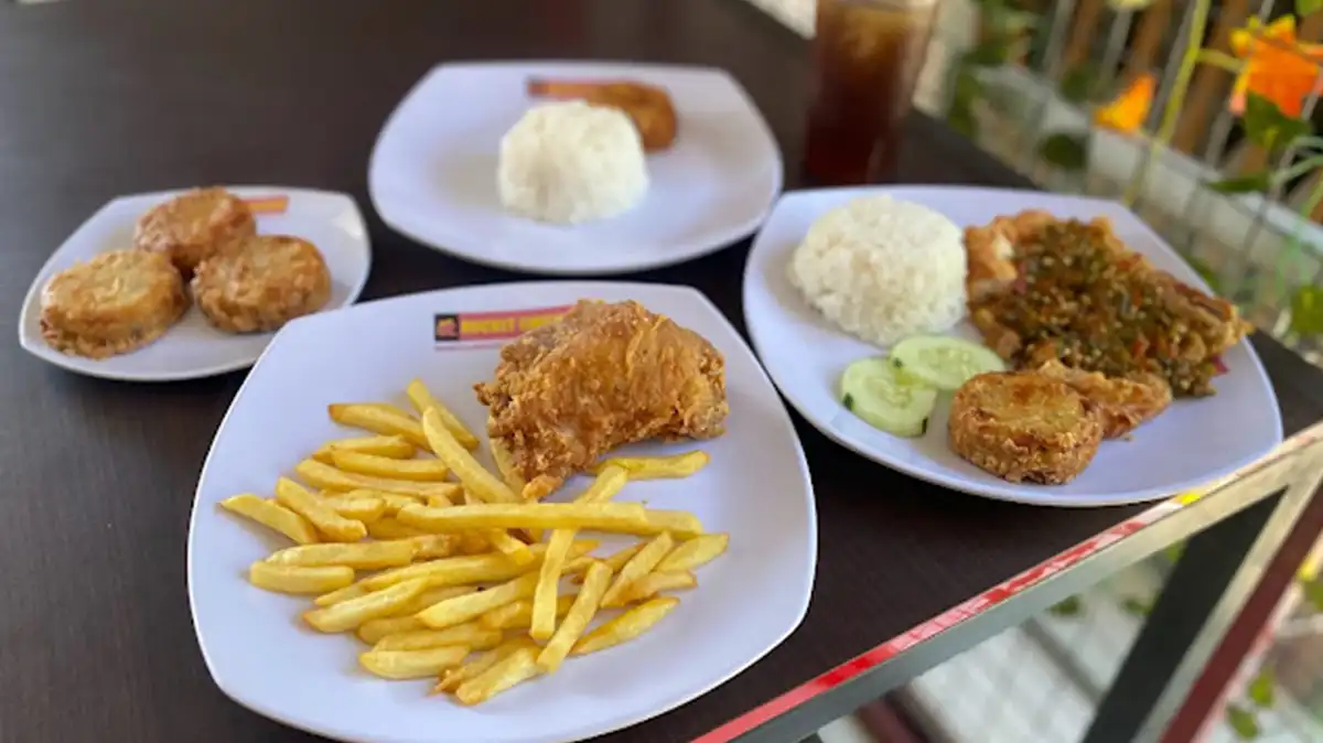 Daftar Harga Paket Ulang Tahun Rocket Chicken